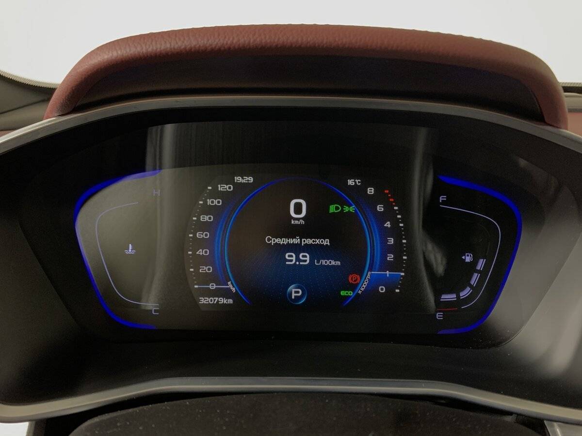 Купить Geely Coolray с пробегом. Фото: #13