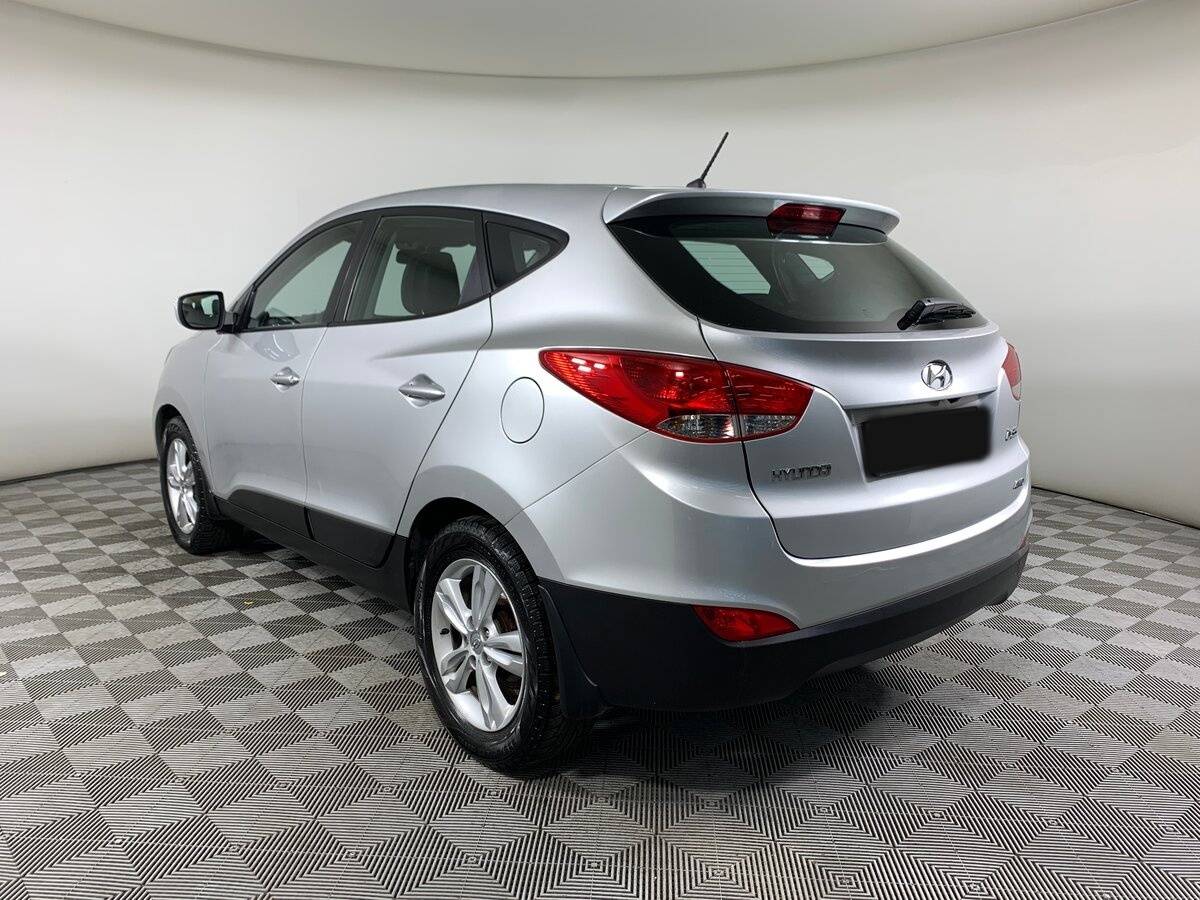 Купить Hyundai ix35 с пробегом. Фото: #6