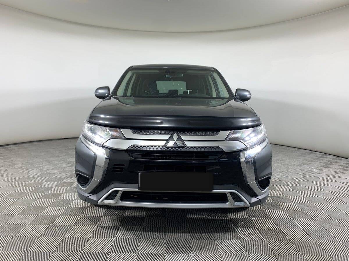 Купить Mitsubishi Outlander с пробегом. Фото: #1