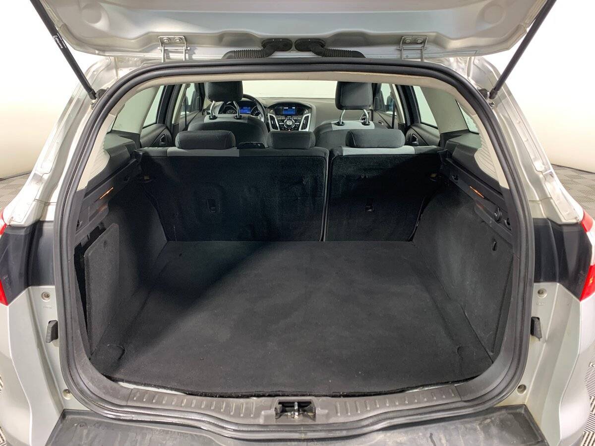 Купить Ford Focus с пробегом. Фото: #17