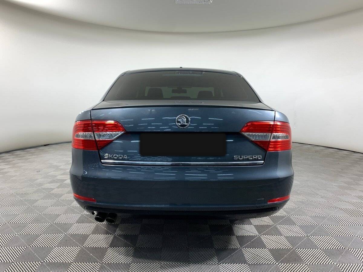 Купить Skoda Superb с пробегом. Фото: #5