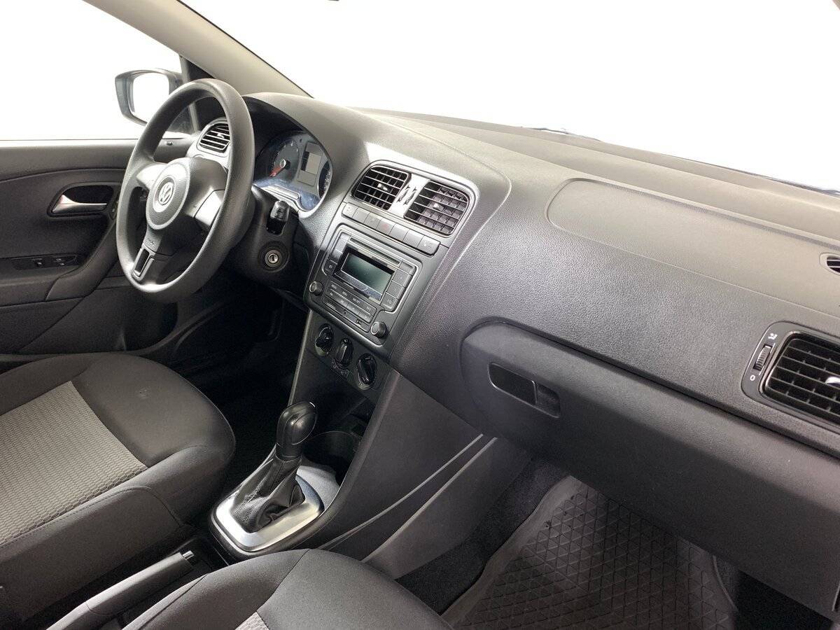 Купить Volkswagen Polo с пробегом. Фото: #12