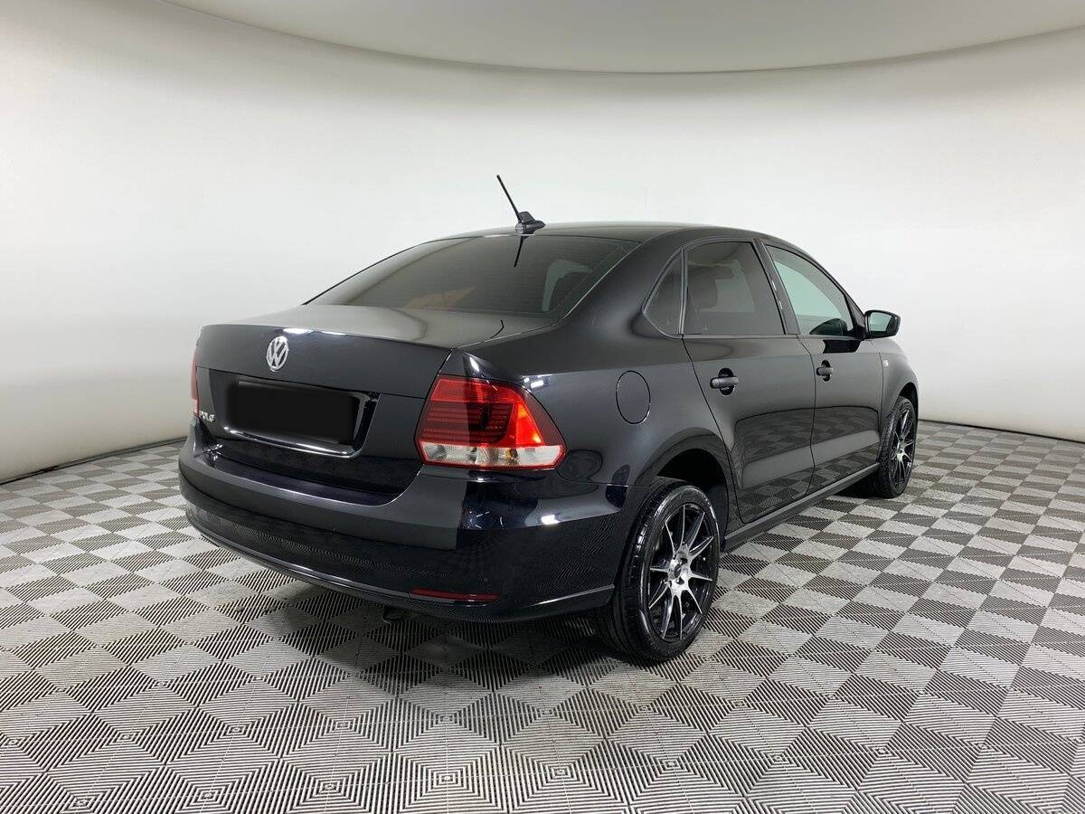 Купить Volkswagen Polo с пробегом. Фото: #4