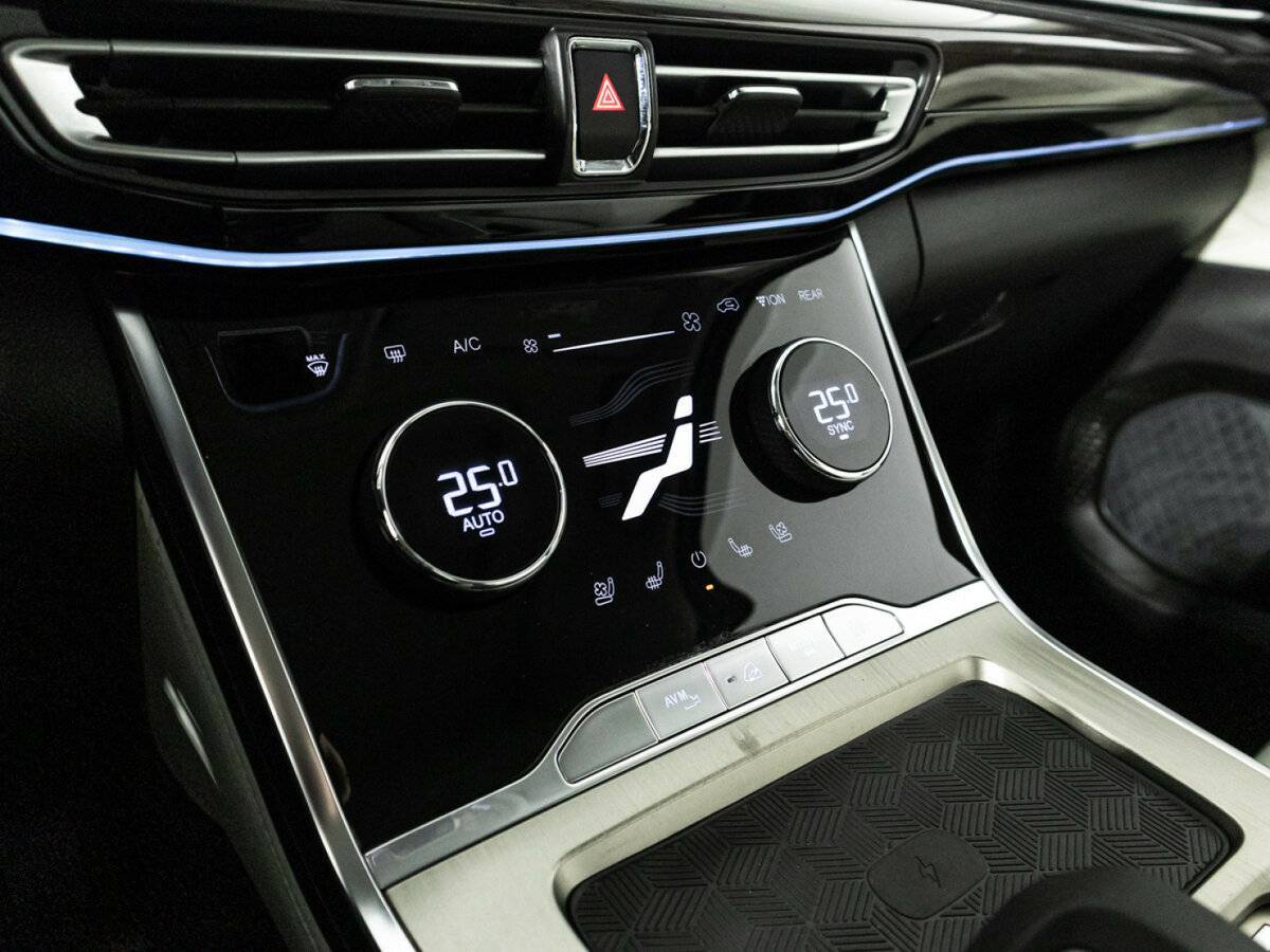 Купить EXEED VX с пробегом. Фото: #18