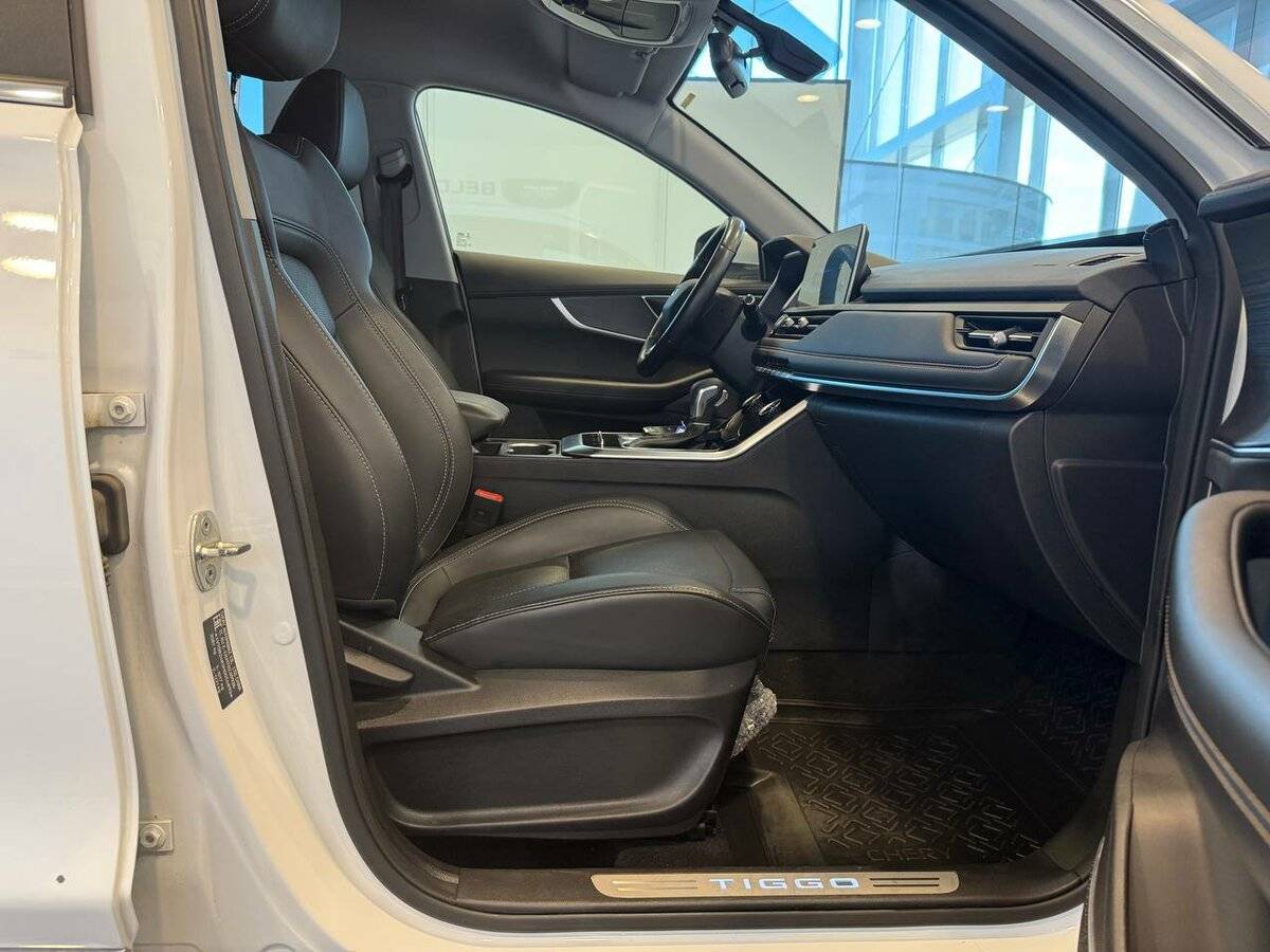 Купить Chery Tiggo 8 с пробегом. Фото: #9