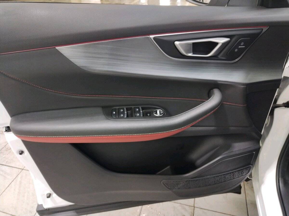 Купить Chery Tiggo 4 Pro с пробегом. Фото: #9