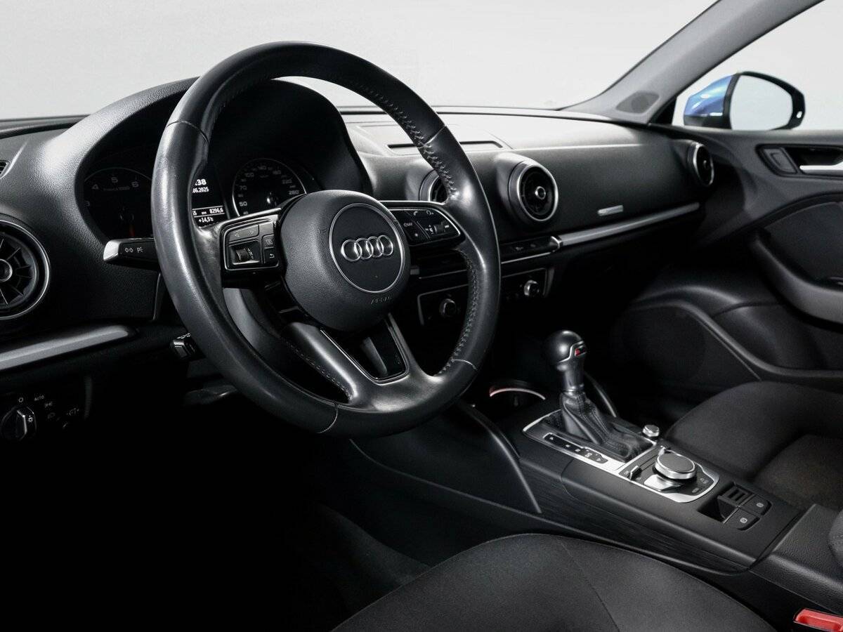 Купить Audi A3 с пробегом. Фото: #13