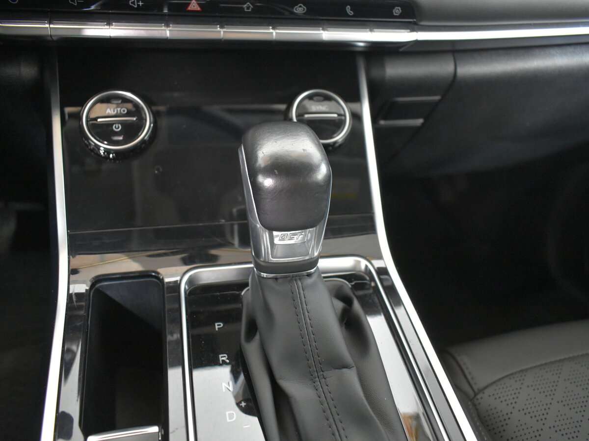 Купить Chery Tiggo 8 с пробегом. Фото: #10