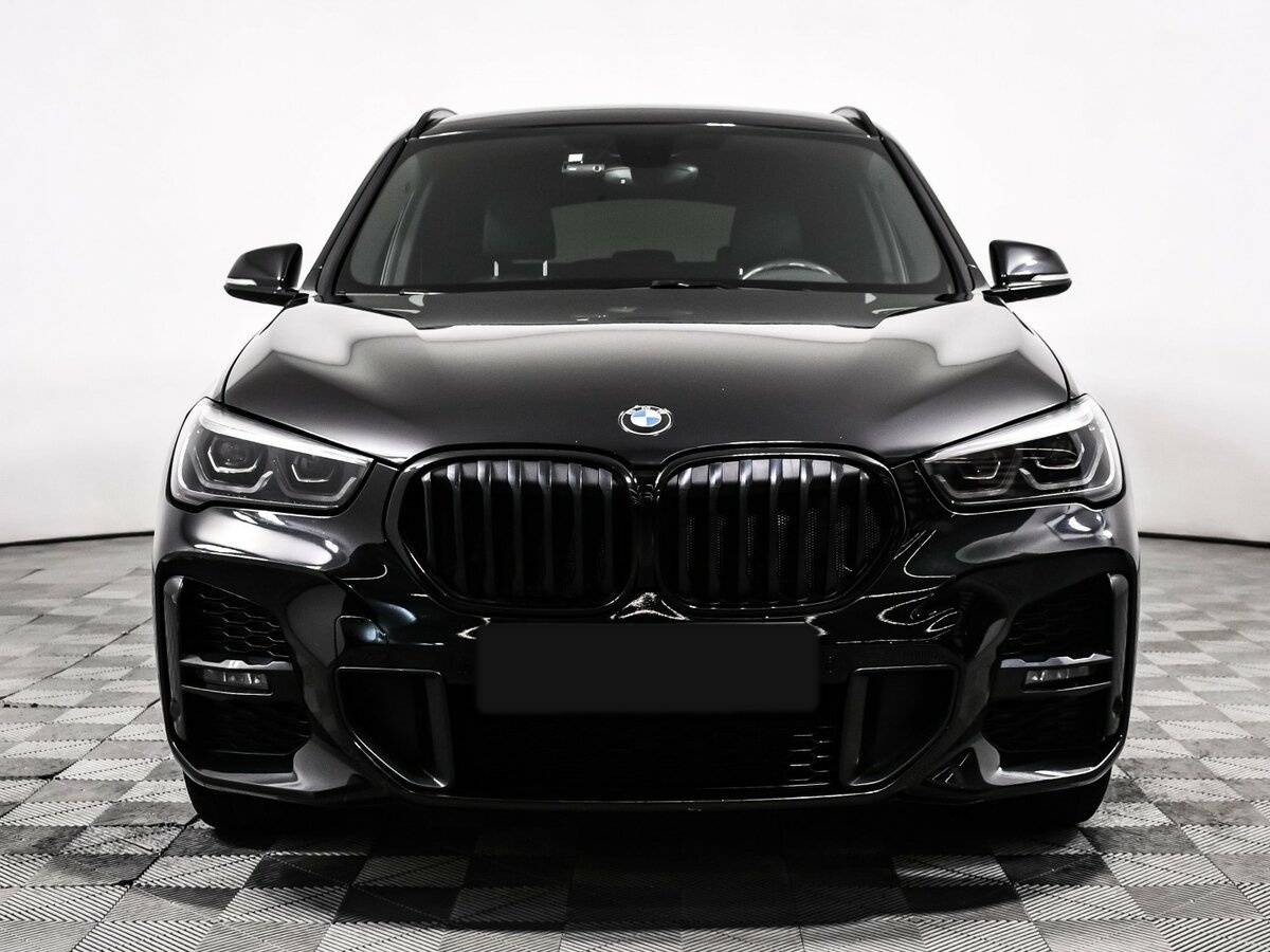 Купить BMW X1 с пробегом. Фото: #1