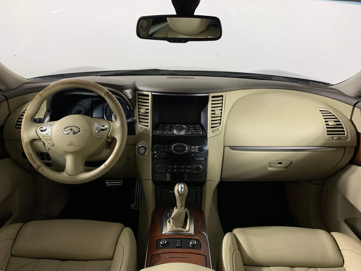 Купить Infiniti FX с пробегом. Фото: #11