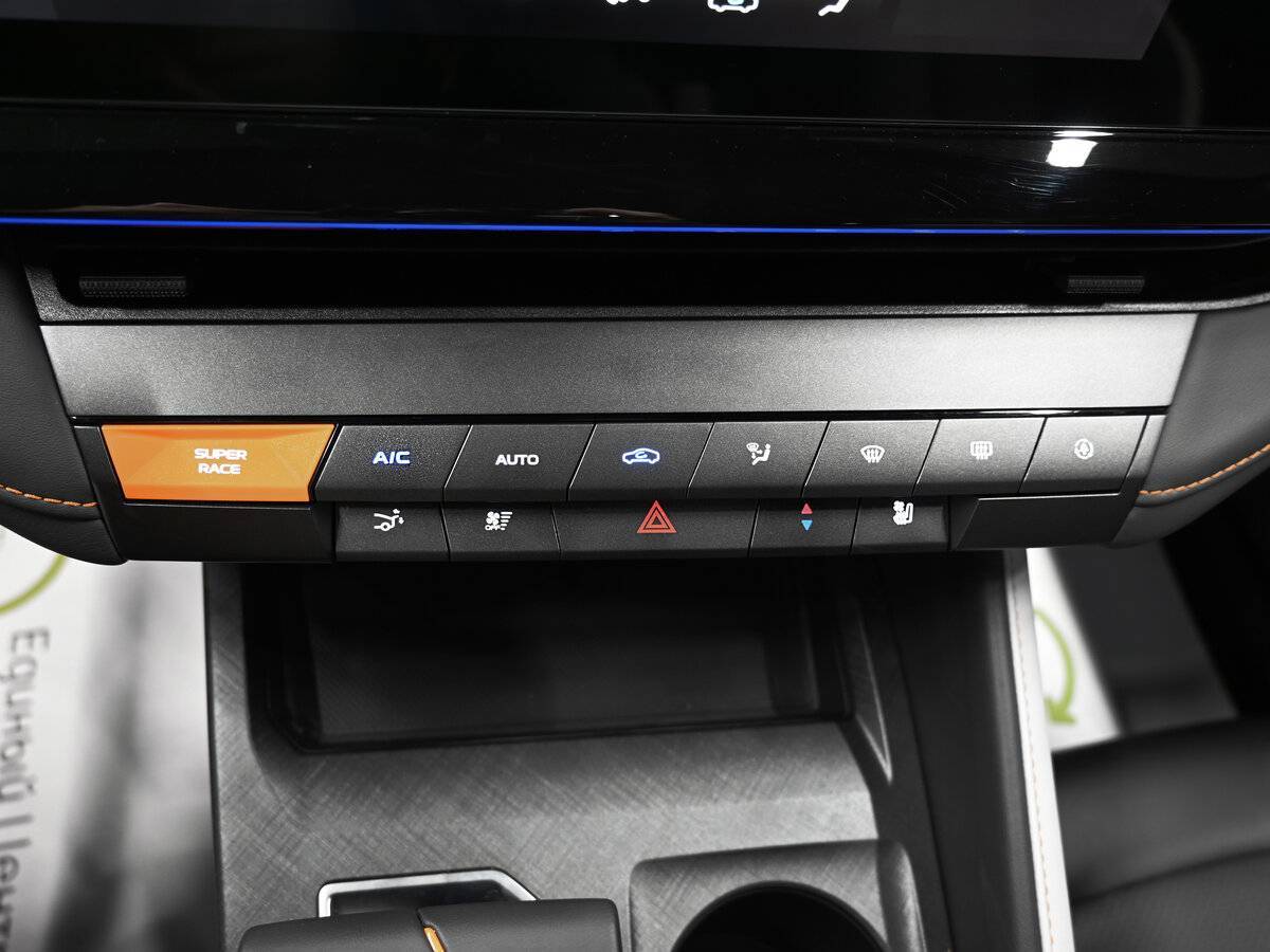 Купить Changan UNI-V с пробегом. Фото: #18