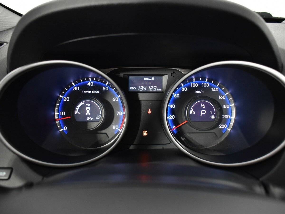 Купить Hyundai ix35 с пробегом. Фото: #12