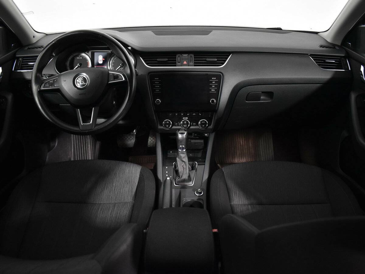 Купить Skoda Octavia с пробегом. Фото: #9