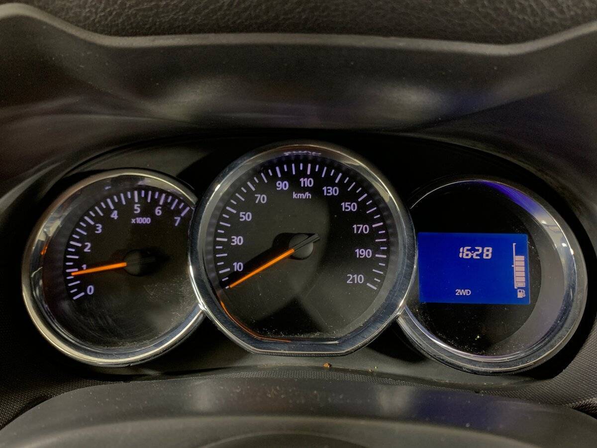 Купить Renault Duster с пробегом. Фото: #12