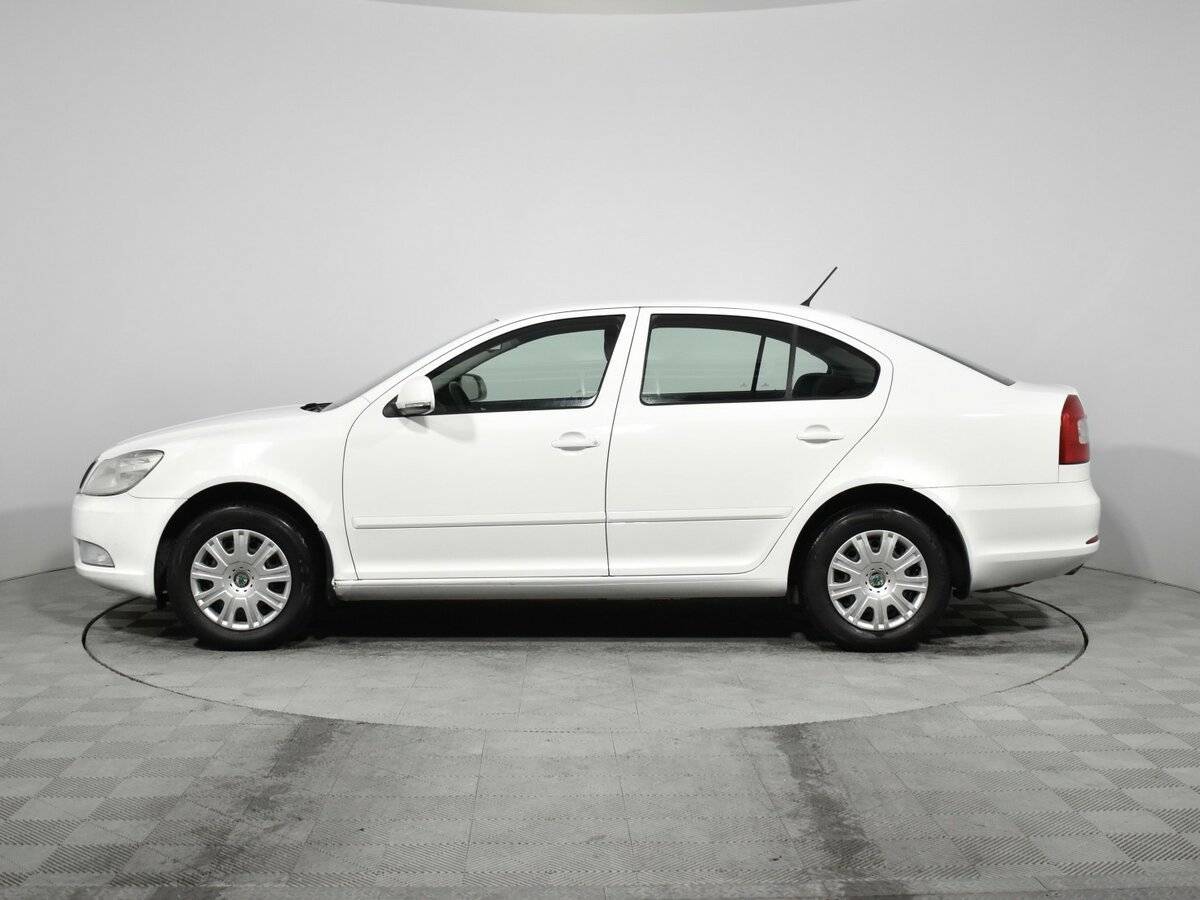 Купить Skoda Octavia с пробегом. Фото: #7