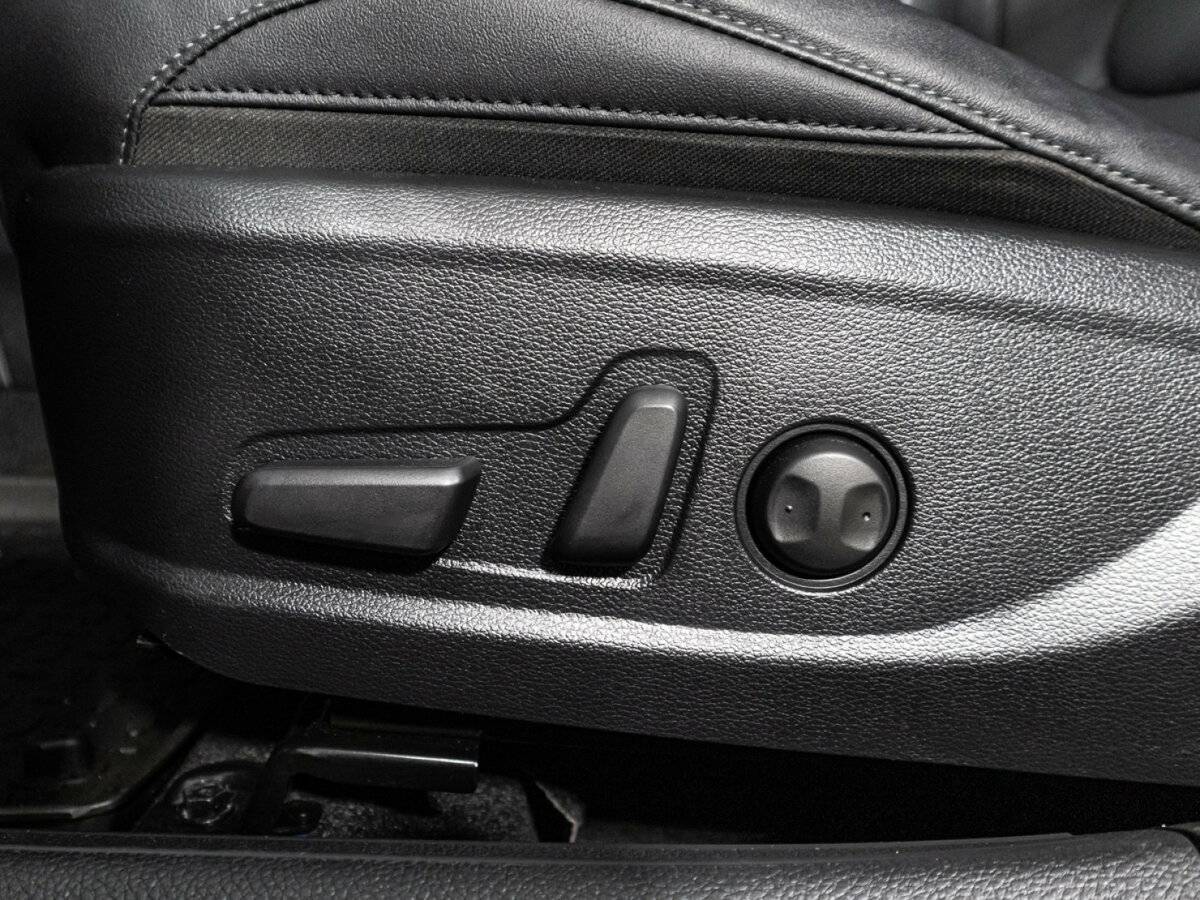 Купить Kia Seltos с пробегом. Фото: #17