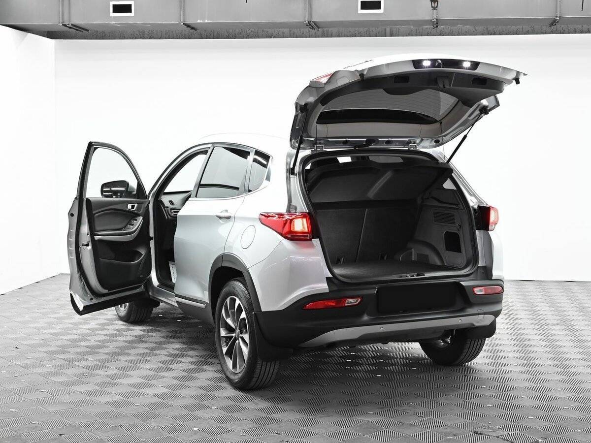 Купить Chery Tiggo 7 с пробегом. Фото: #4