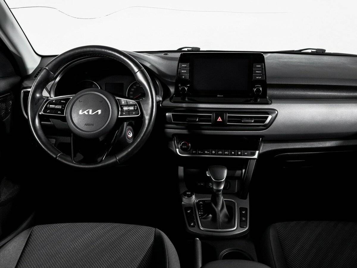 Купить Kia Seltos с пробегом. Фото: #11