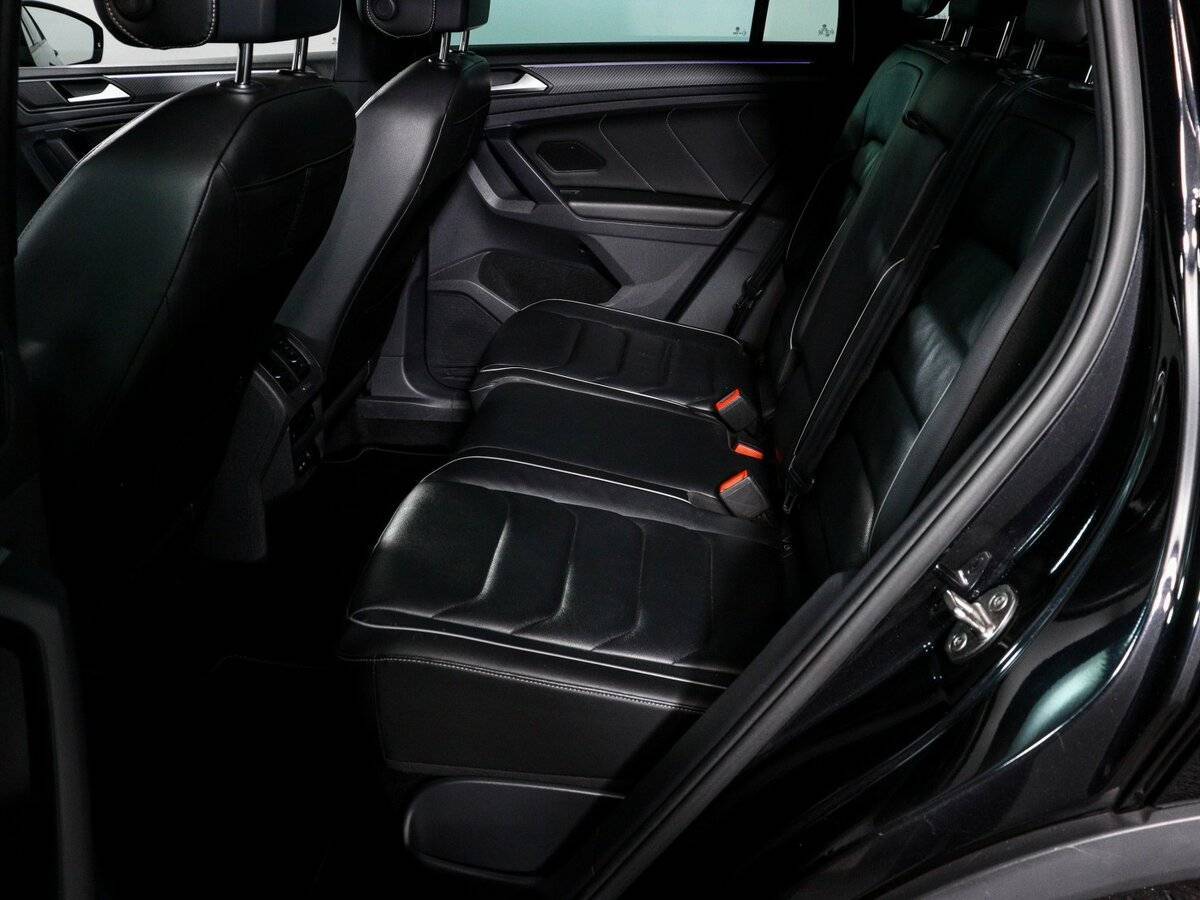 Купить Volkswagen Tiguan с пробегом. Фото: #9