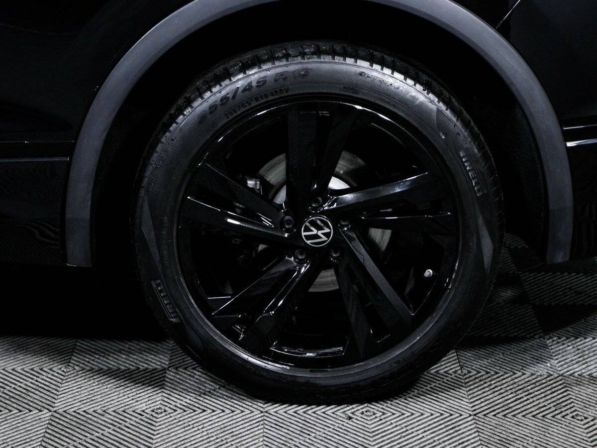 Купить Volkswagen Tiguan с пробегом. Фото: #14