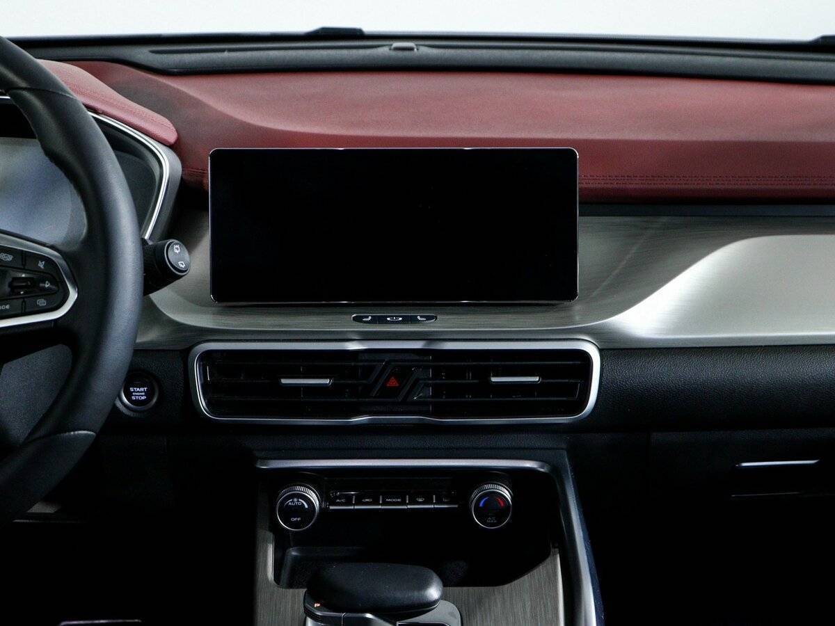 Купить Geely Coolray с пробегом. Фото: #11