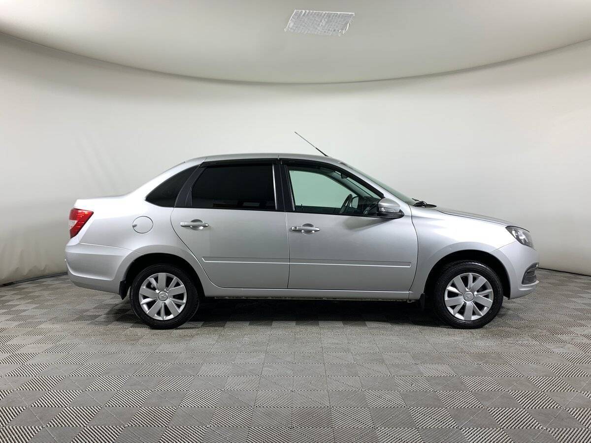 Купить Lada (ВАЗ) Granta с пробегом. Фото: #3