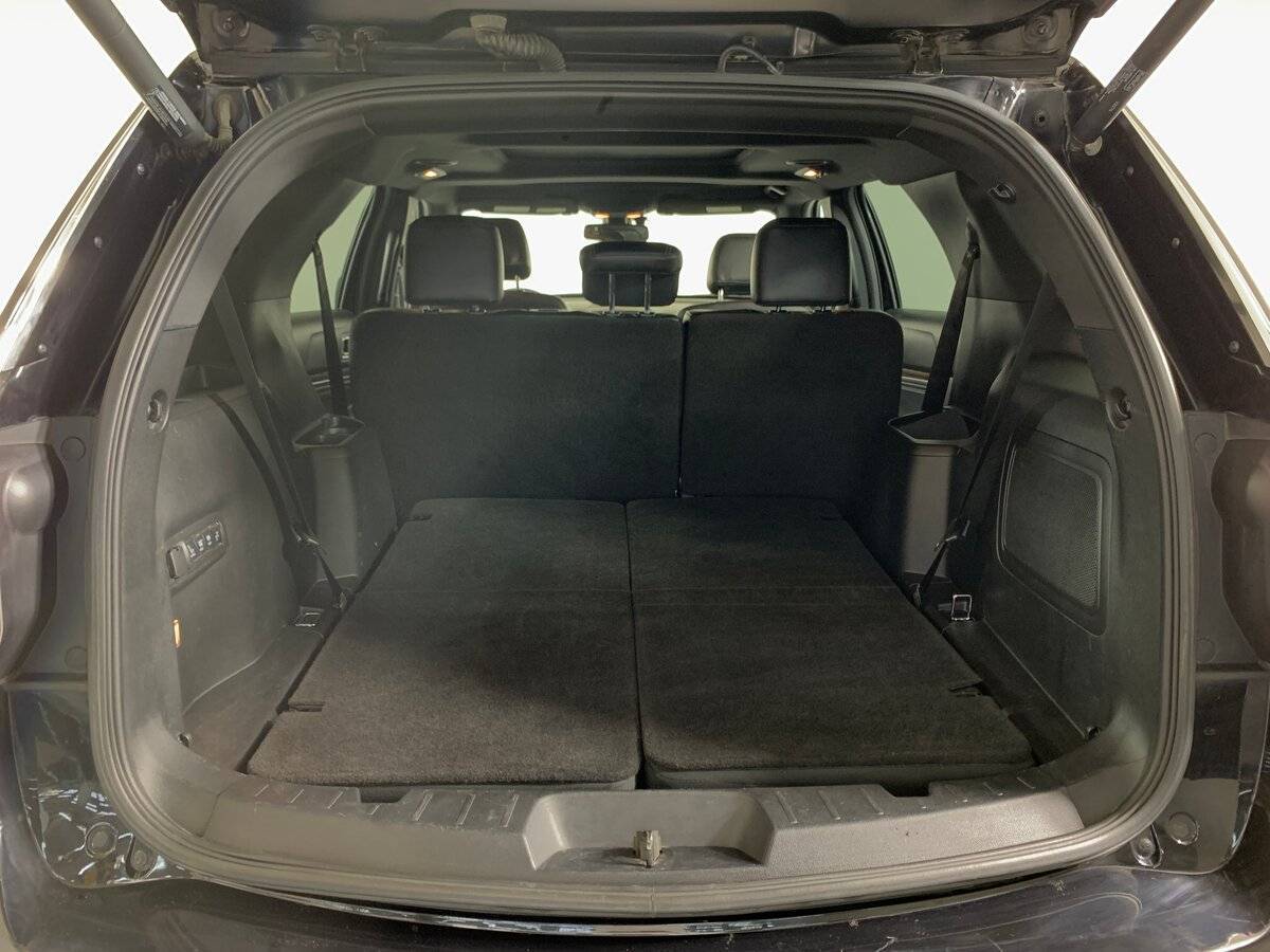 Купить Ford Explorer с пробегом. Фото: #19