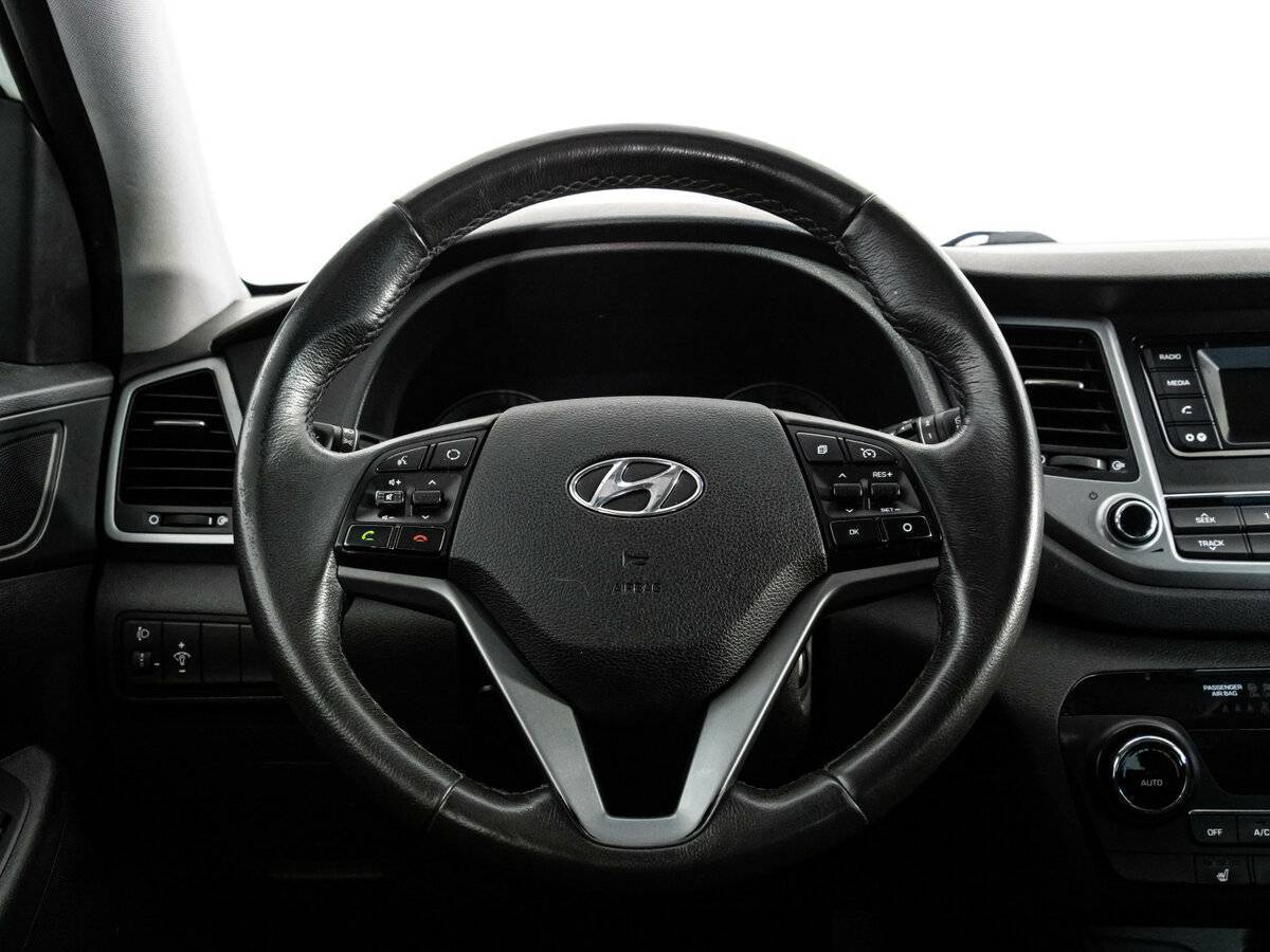 Купить Hyundai Tucson с пробегом. Фото: #11