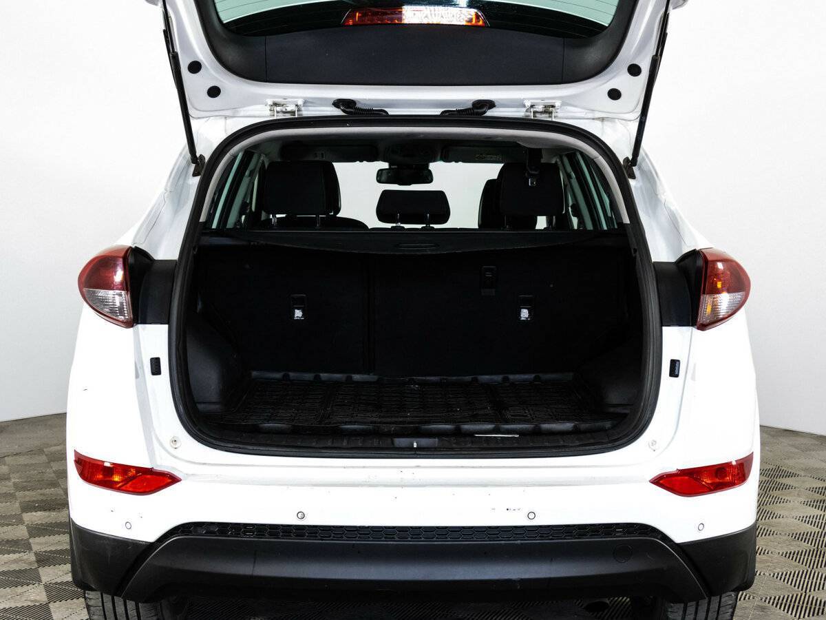 Купить Hyundai Tucson с пробегом. Фото: #16