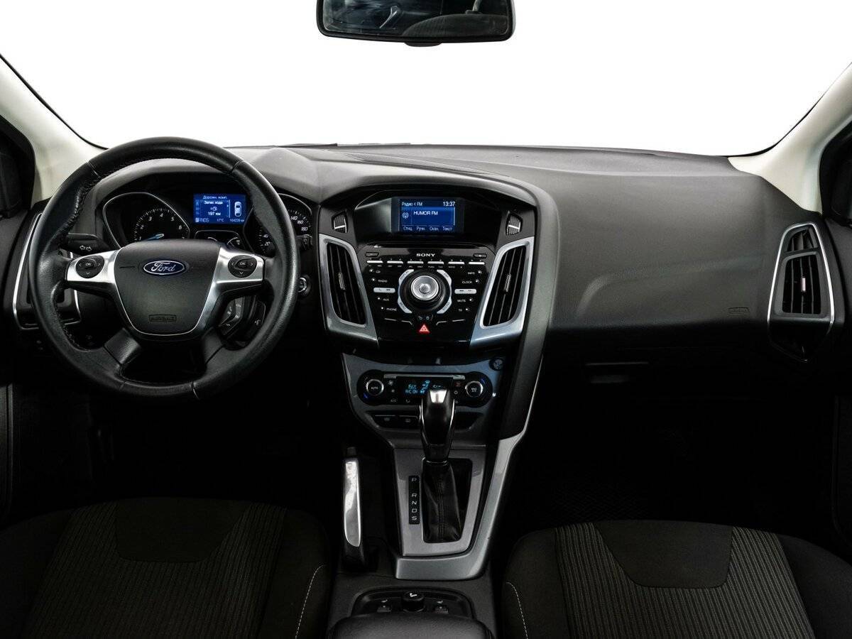 Купить Ford Focus с пробегом. Фото: #9
