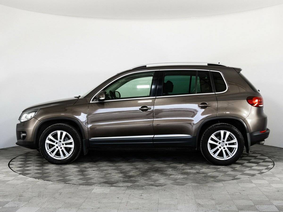 Купить Volkswagen Tiguan с пробегом. Фото: #7