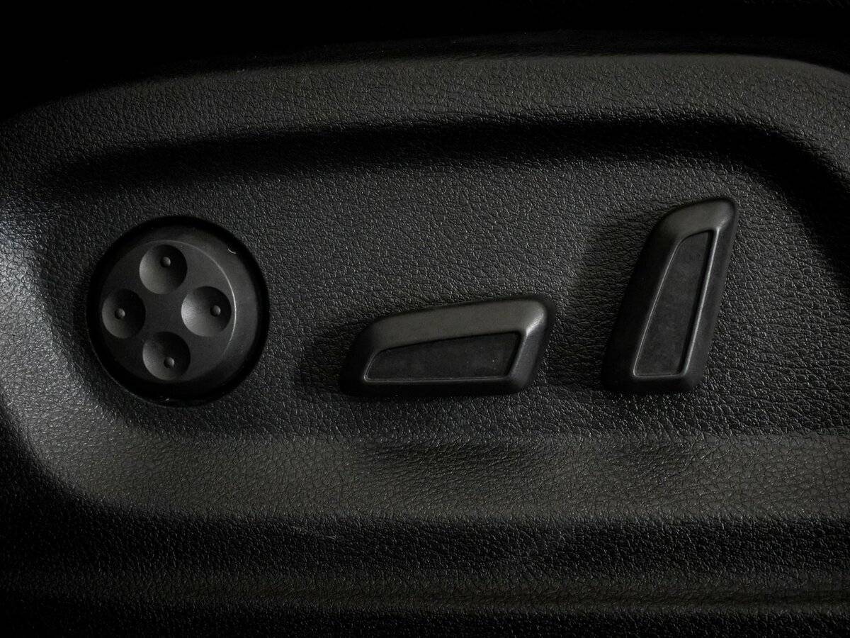 Купить Volkswagen Tiguan с пробегом. Фото: #18