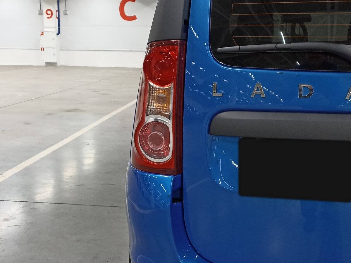 Купить Lada (ВАЗ) Largus с пробегом. Фото: #8