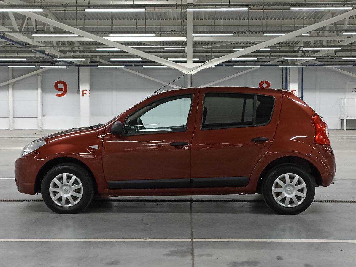 Купить Renault Sandero с пробегом. Фото: #7