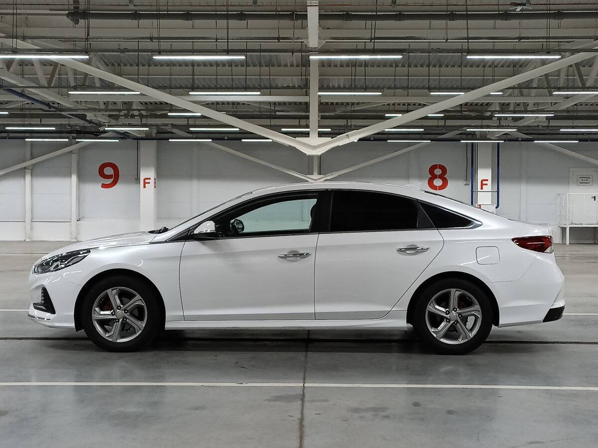 Купить Hyundai Sonata с пробегом. Фото: #7