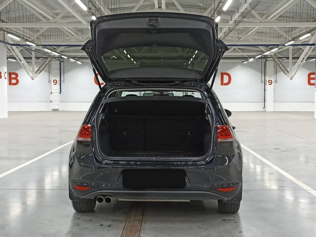 Купить Volkswagen Golf с пробегом. Фото: #9