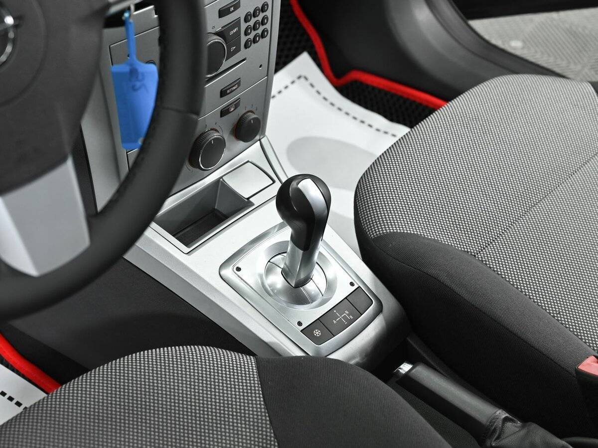 Купить Opel Astra с пробегом. Фото: #9