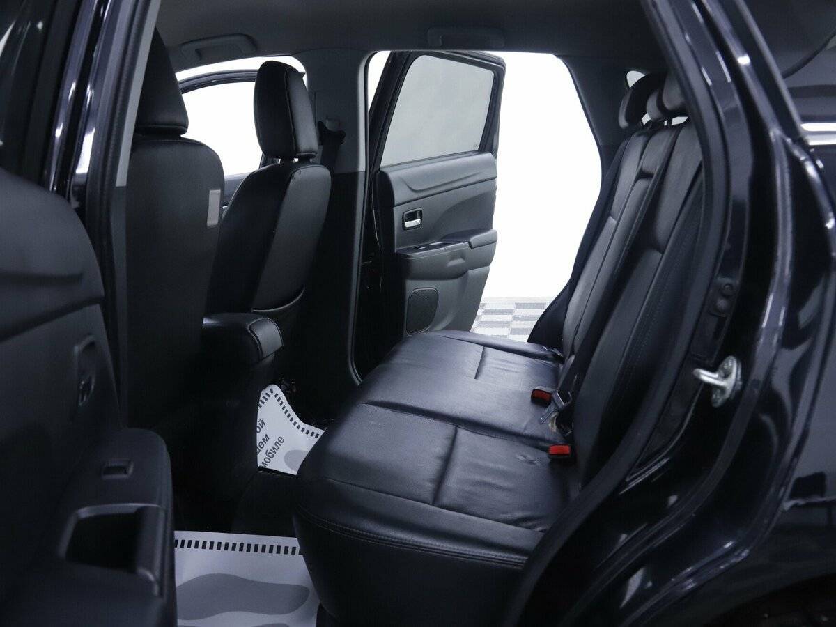 Купить Mitsubishi ASX с пробегом. Фото: #15