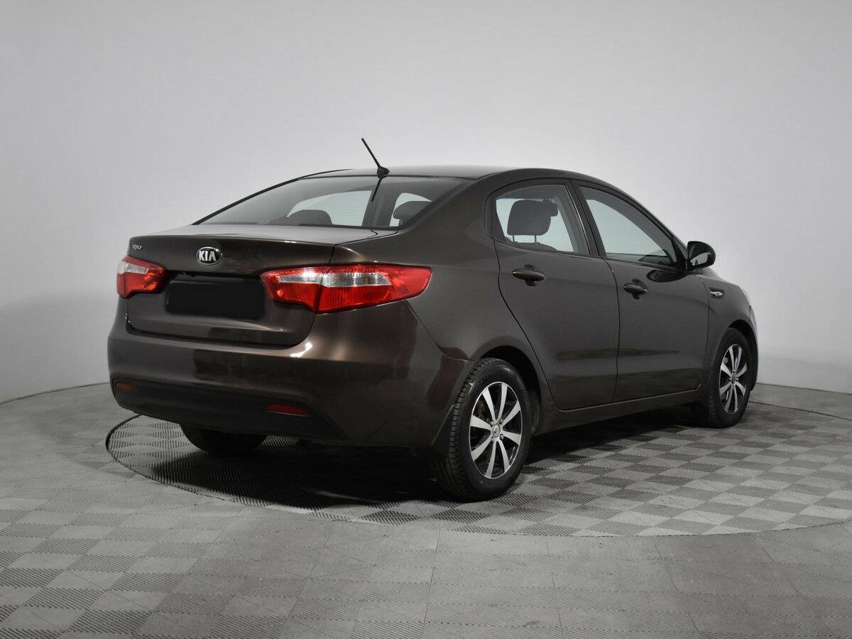Купить Kia Rio с пробегом. Фото: #4