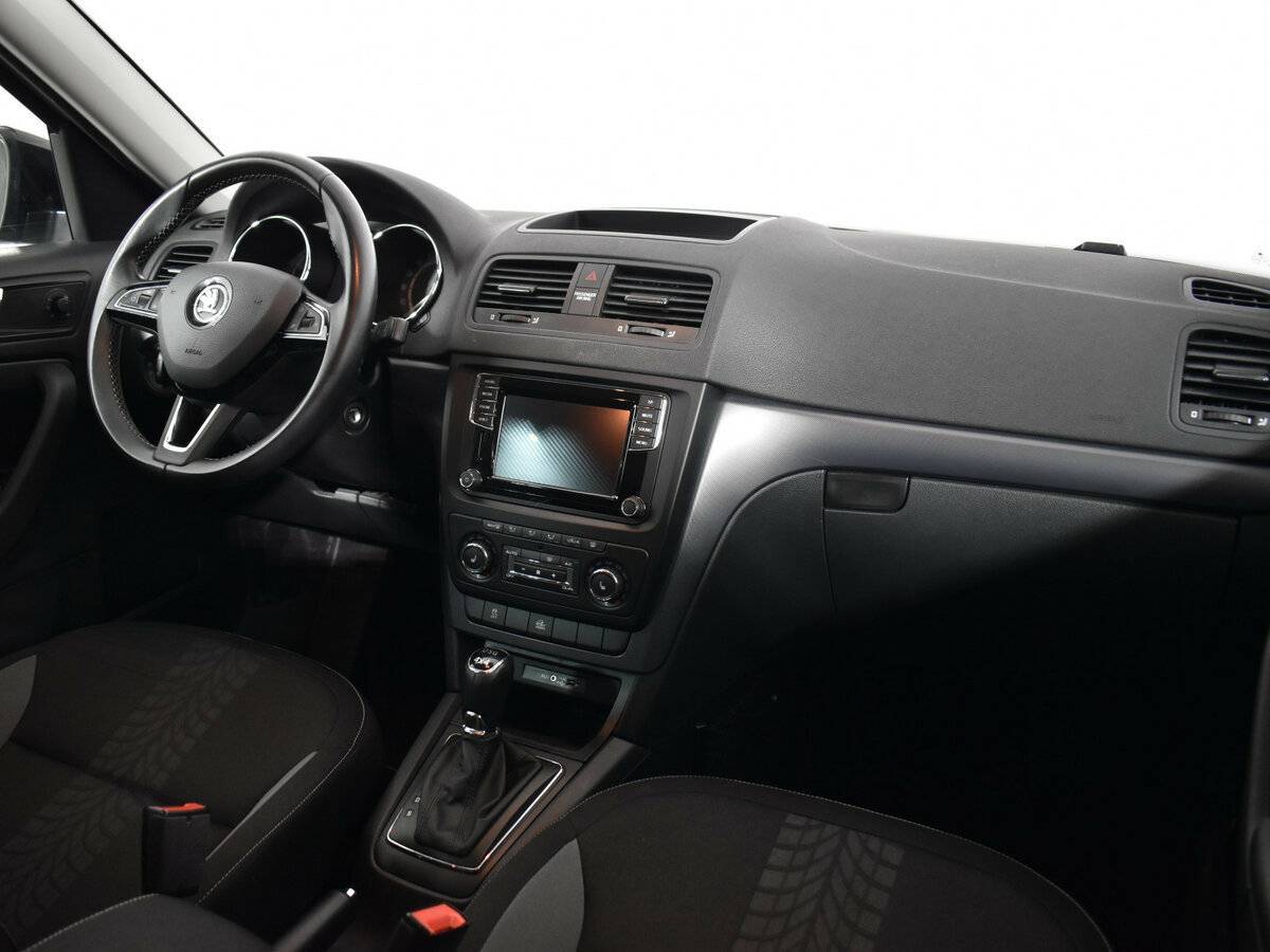 Купить Skoda Yeti с пробегом. Фото: #9