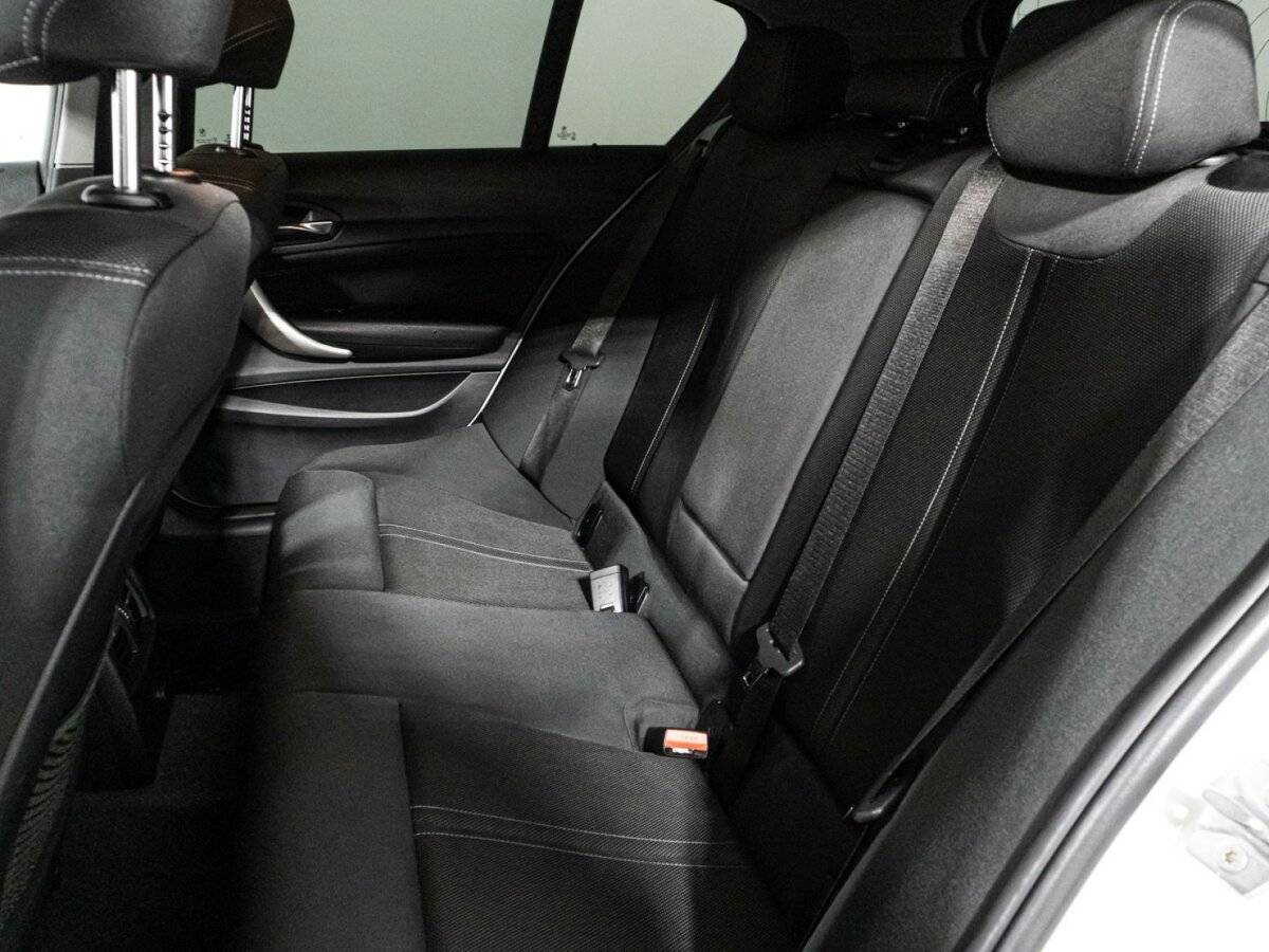 Купить BMW 1 серии с пробегом. Фото: #9