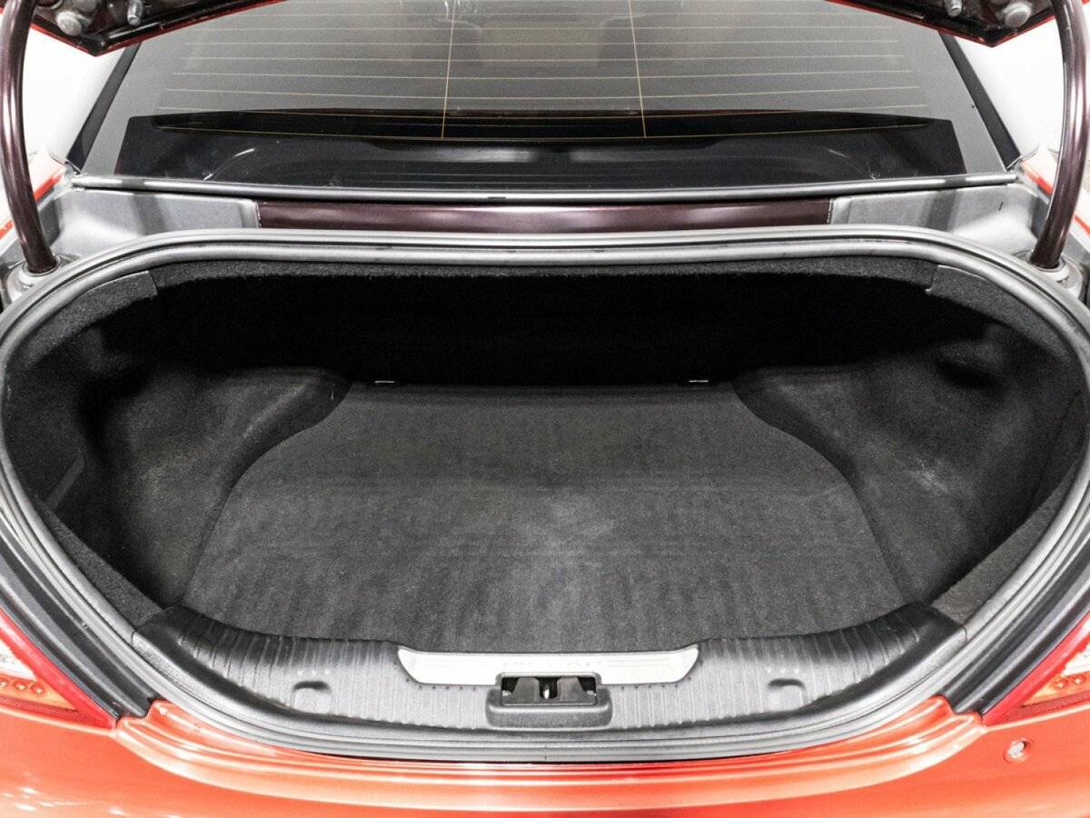 Купить Jaguar XJ с пробегом. Фото: #14