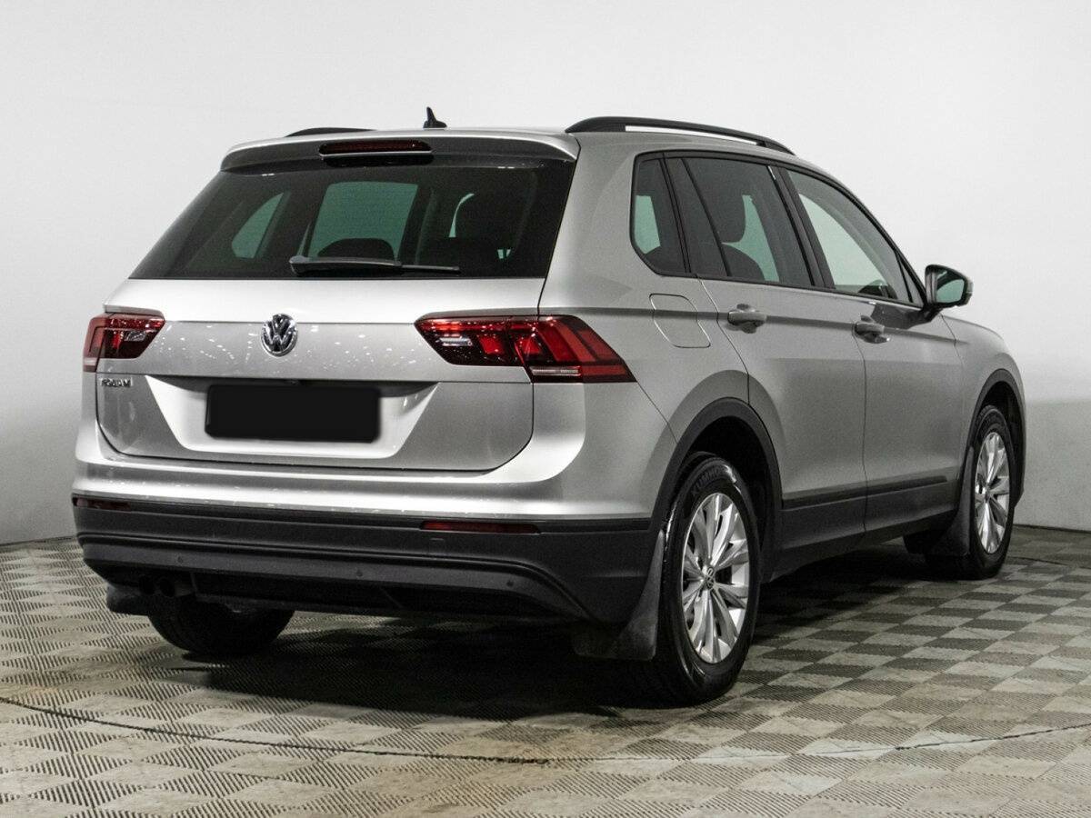 Купить Volkswagen Tiguan с пробегом. Фото: #4