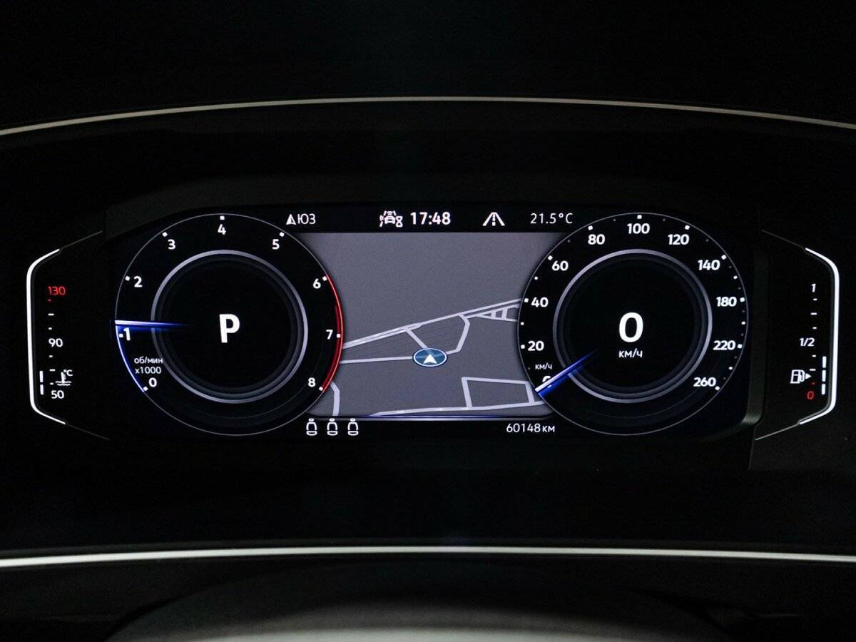 Купить Volkswagen Tiguan с пробегом. Фото: #11