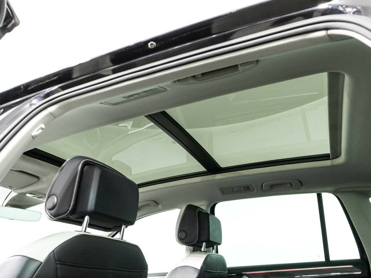 Купить Volkswagen Tiguan с пробегом. Фото: #17