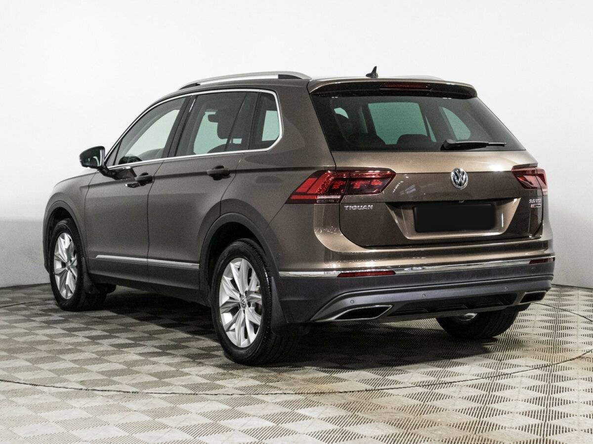 Купить Volkswagen Tiguan с пробегом. Фото: #6