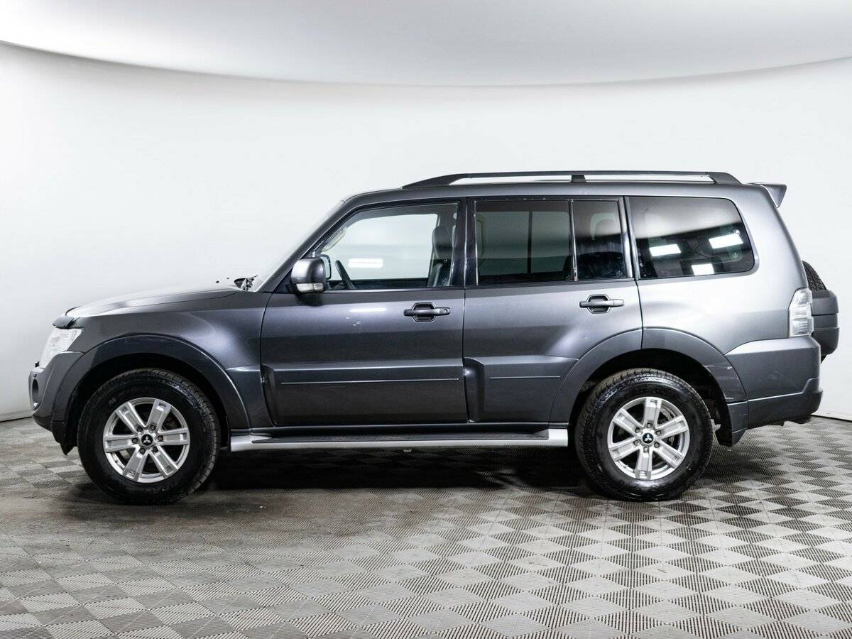 Купить Mitsubishi Pajero с пробегом. Фото: #7