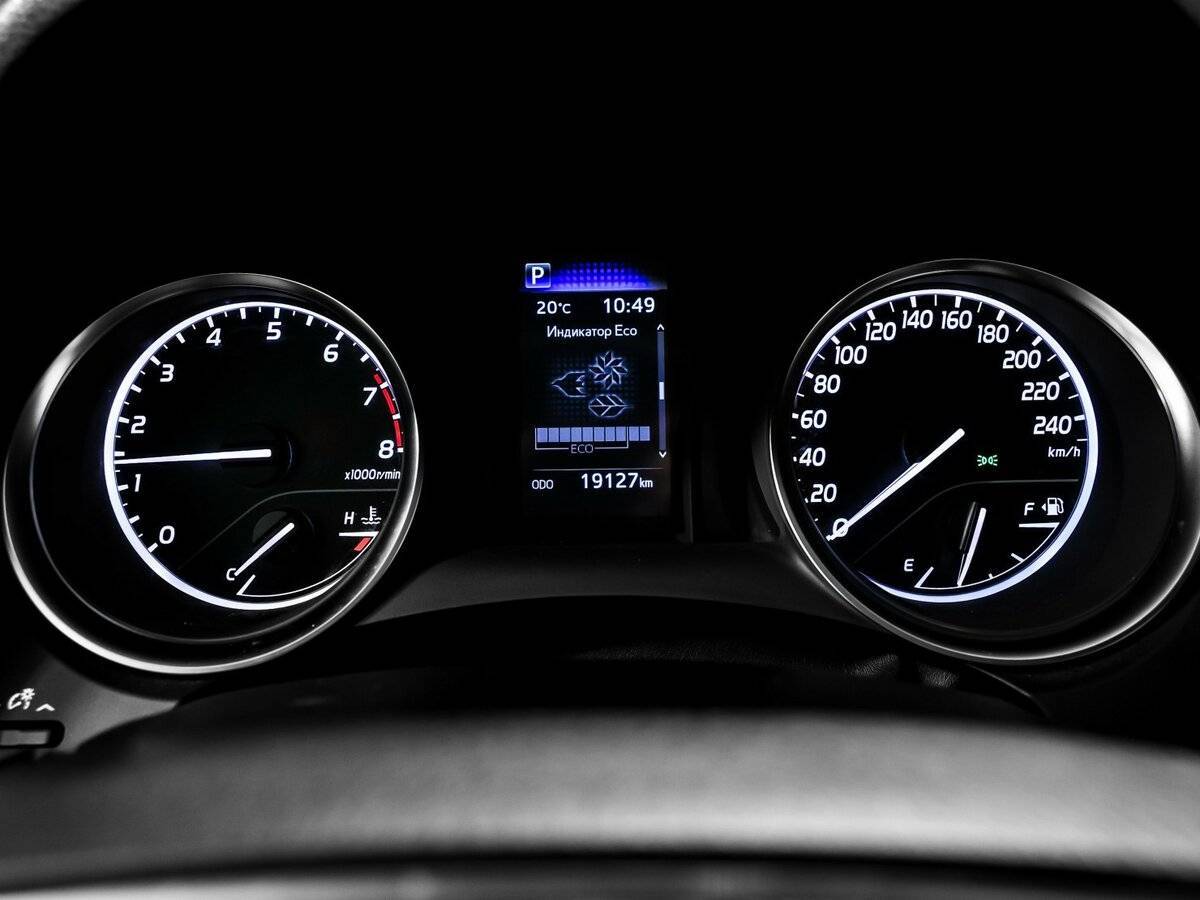 Купить Toyota Camry с пробегом. Фото: #9