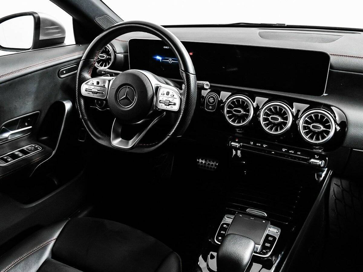 Купить Mercedes-Benz CLA с пробегом. Фото: #8