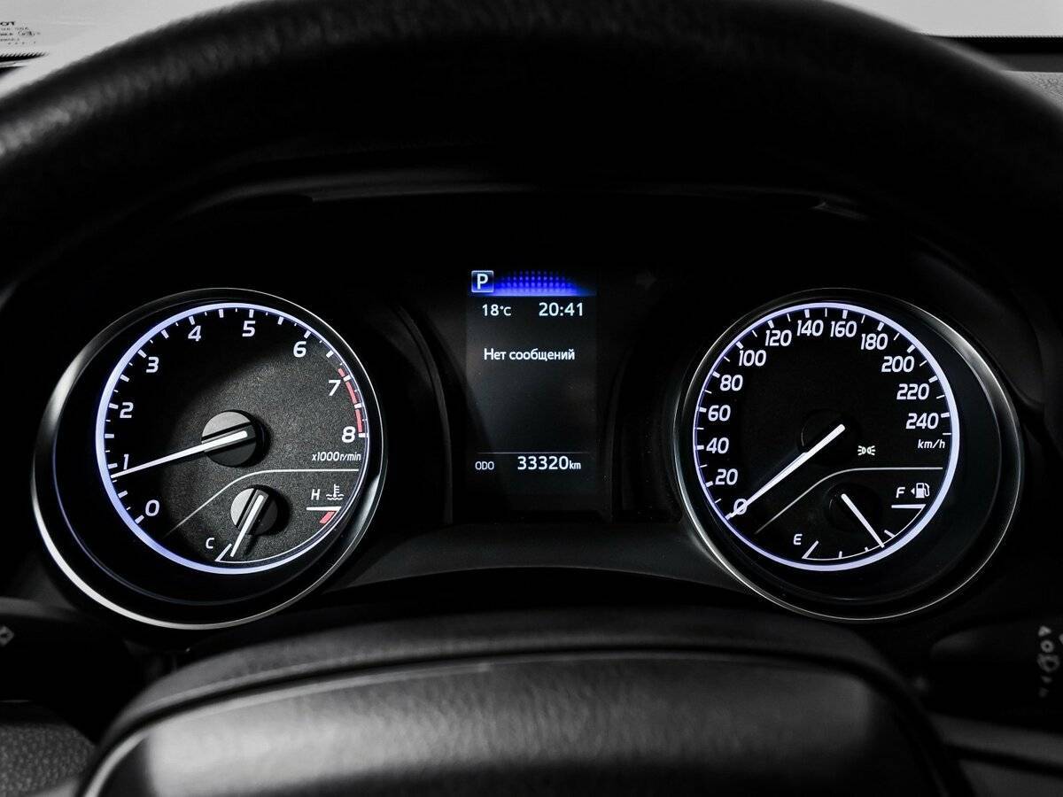 Купить Toyota Camry с пробегом. Фото: #9